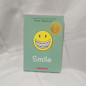 Smile by Raina Telgemeier Book